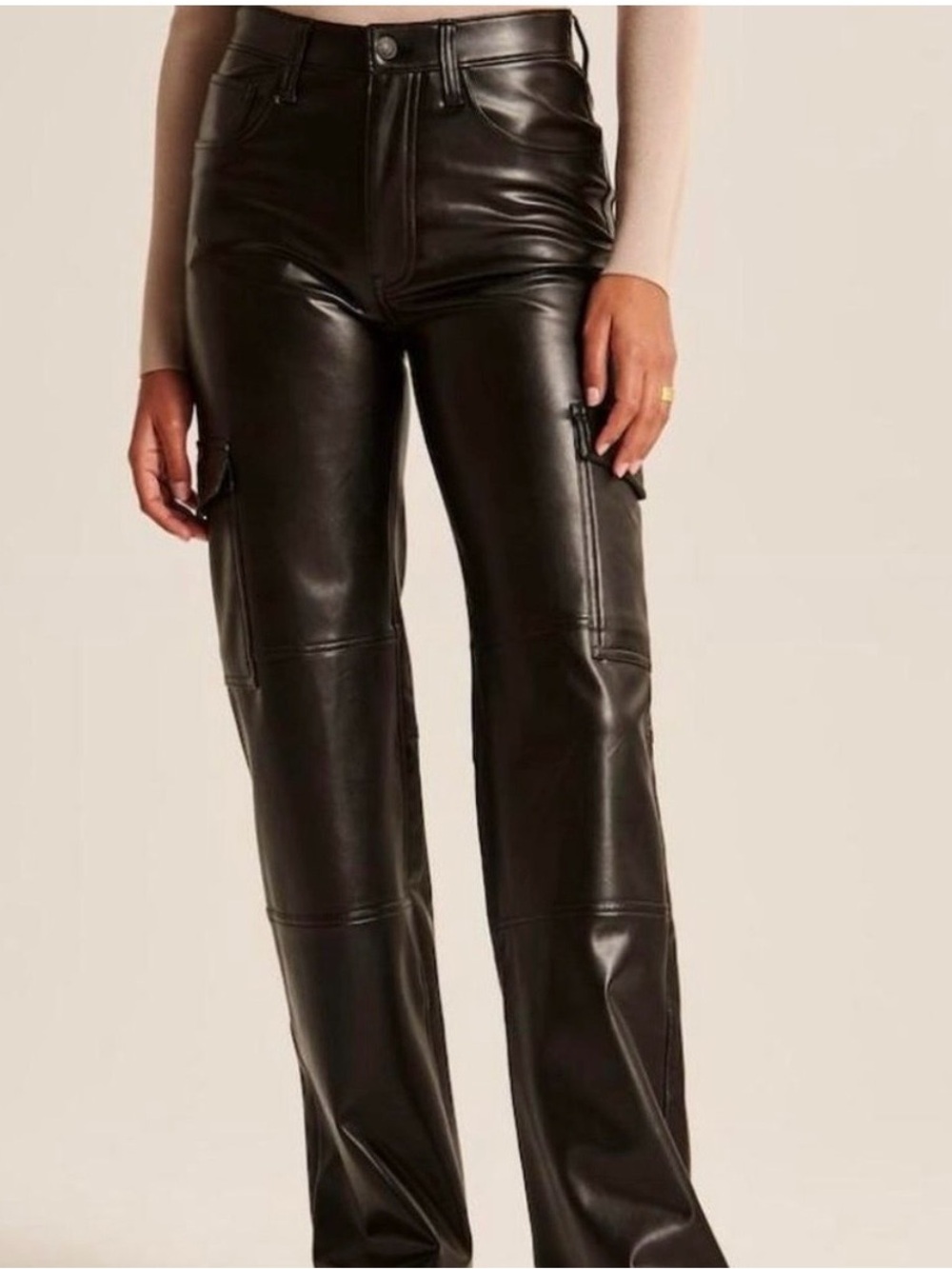 Abercrombie & Fitch 90s Relaxed High Rise Vegan Leather Cargo Pants